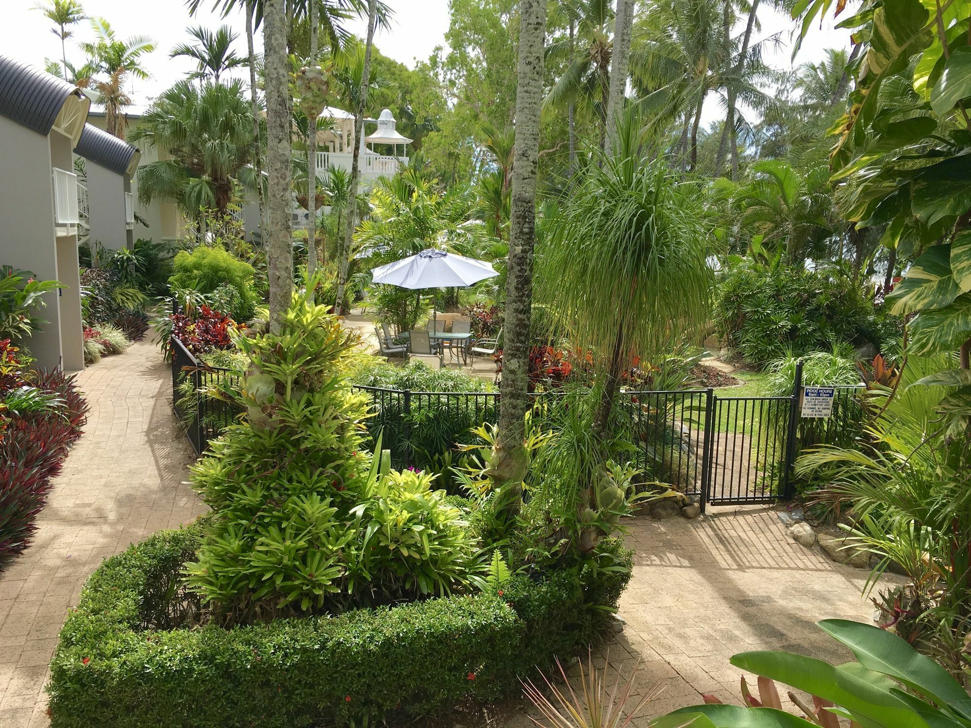 Melaleuca Resort Палм-Коув Экстерьер фото